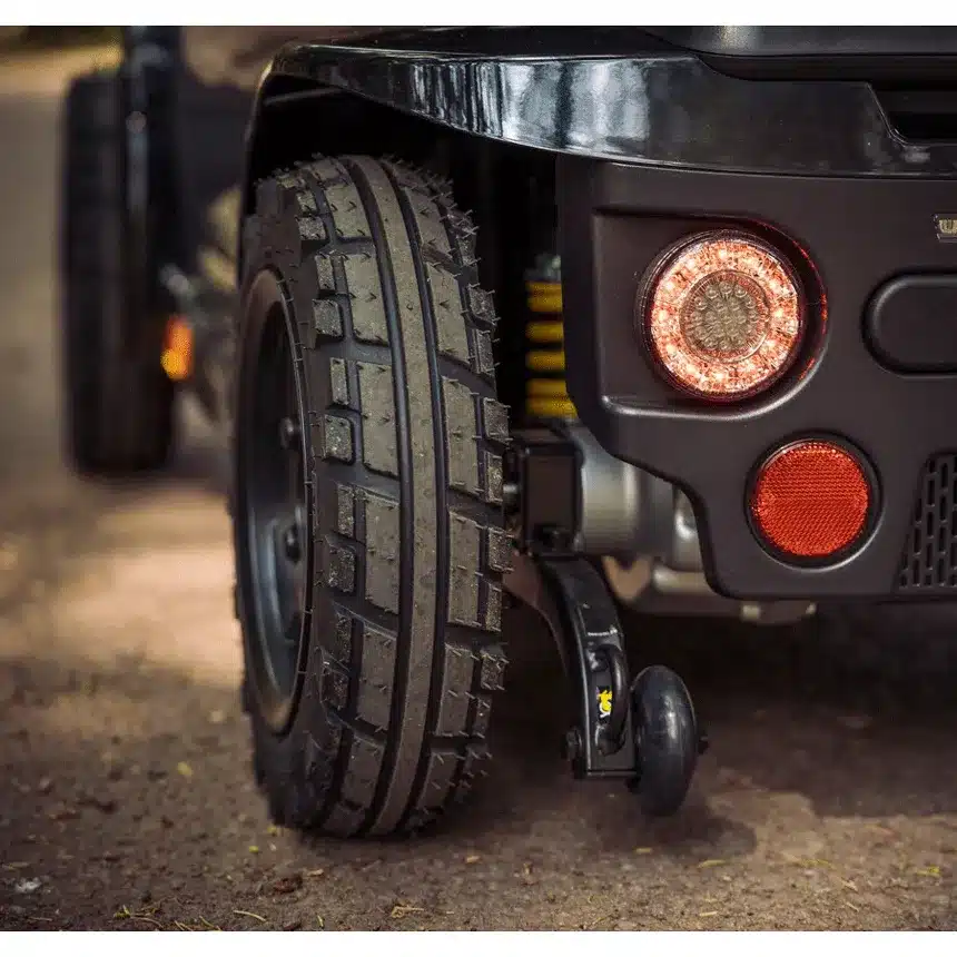 Pursuit 2 - Image 4